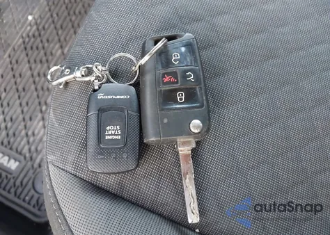 2018 Volkswagen Tiguan 2.0T S from USA, damaged, VIN 3VV0B7AX3JM105341